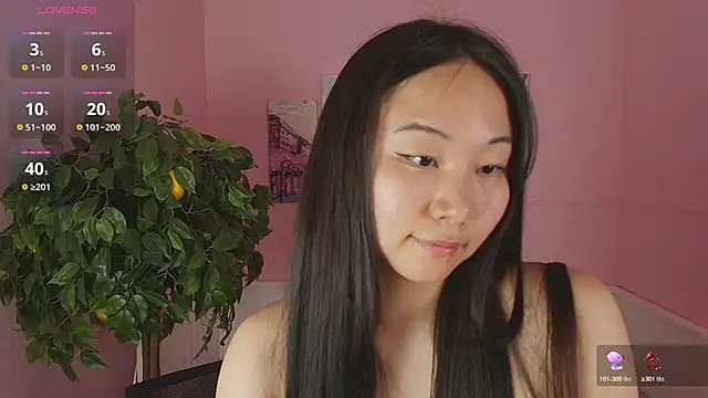 Snapshot of Inari_Okami_ chatting on 06-04-26, 02:23 Inari Okami online show from 06-04-26, 02:23