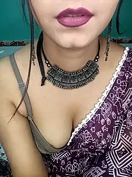 Diamond queeen online show from 12-01-24, 09:59