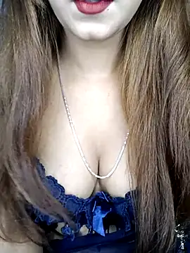 Diamond queeen online show from 10-11-25, 04:16