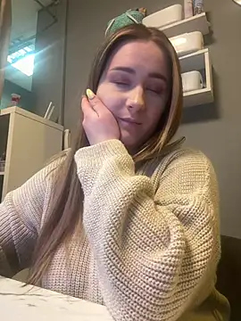 Emma B1uem online show from 01-12-25, 07:32