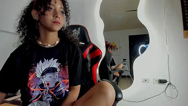 Snapshot of Milanxht chatting on 01-22-25, 10:15 Milanxht online show from 01-22-25, 10:15