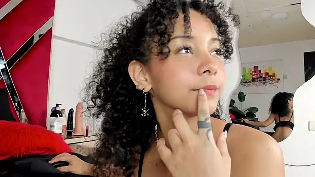 Snapshot of Milanxht chatting on 01-31-25, 01:22 Milanxht online show from 01-31-25, 01:22