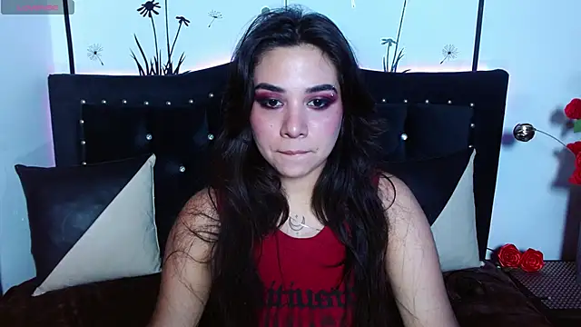 Snapshot of Lune_Claire chatting on 04-15-26, 02:40 Lune Claire online show from 04-15-26, 02:40