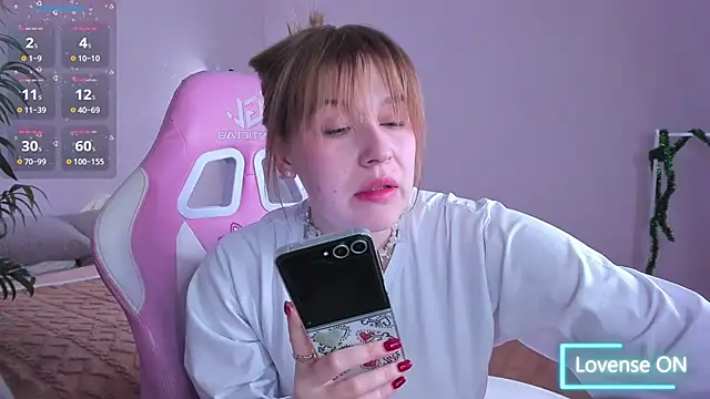 Colleen Blake online show from 01-09-26, 04:32