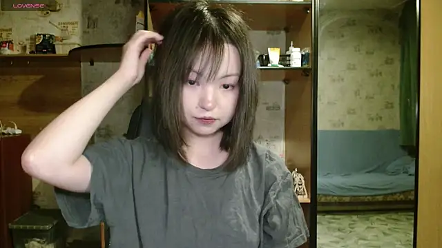 lalallalalaa- online show from 12-04-25, 02:15