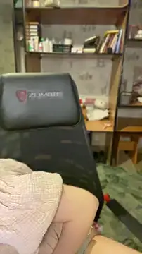 lalallalalaa- online show from 04-29-26, 02:21