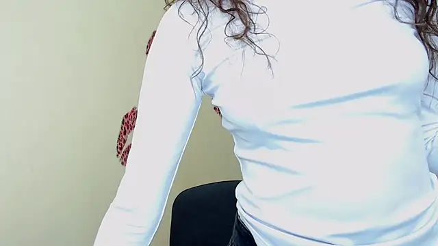  SusieSu  online show from 03-03-25, 11:22