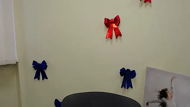  SusieSu  online show from 03-15-25, 07:31