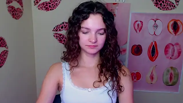  SusieSu  online show from 10-01-25, 12:33