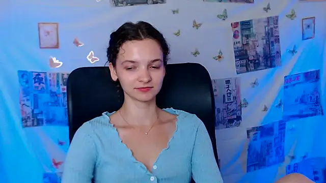  SusieSu  online show from 07-08-26, 12:20