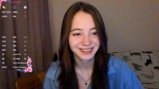 Snapshot of EvaBradley chatting on 01-09-26, 07:37 EvaBradley online show from 01-09-26, 07:37