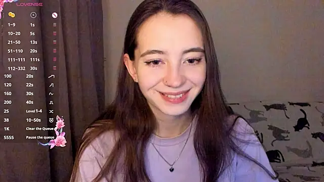 Snapshot of EvaBradley chatting on 01-18-26, 07:17 EvaBradley online show from 01-18-26, 07:17