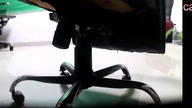 GO LALA online show from 03-23-25, 07:20