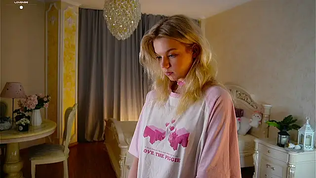 EdlinAlliston online show from 09-16-25, 02:40