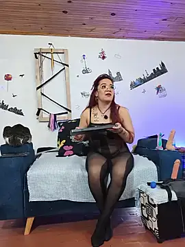 Snapshot of keila_j chatting on 05-28-26, 10:34 keila j online show from 05-28-26, 10:34