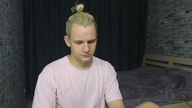 koosssttyaa online show from 12-22-24, 12:38