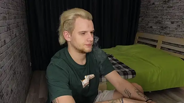 koosssttyaa online show from 01-08-25, 02:03