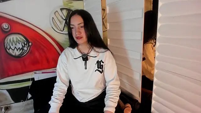 Scarlett  Fox   online show from 04-21-26, 11:27