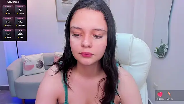 Bella-hadiid online show from 02-28-25, 11:14