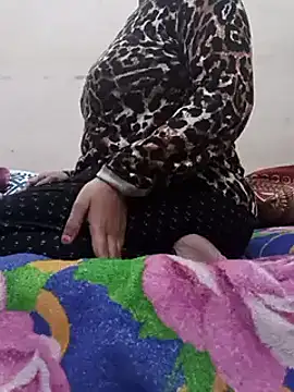 Snapshot of Anamika_Kapoor chatting on 12-22-24, 03:55 Anamika Kapoor online show from 12-22-24, 03:55