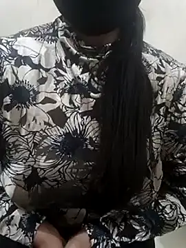 Snapshot of Anamika_Kapoor chatting on 01-14-25, 10:34 Anamika Kapoor online show from 01-14-25, 10:34