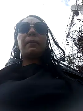 Snapshot of Sara-77 chatting on 01-30-25, 03:40 Sara-77 online show from 01-30-25, 03:40