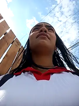 Snapshot of Sara-77 chatting on 02-08-25, 03:31 Sara-77 online show from 02-08-25, 03:31