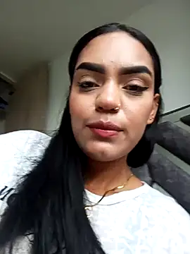 Snapshot of Sara-77 chatting on 09-12-25, 04:18 Sara-77 online show from 09-12-25, 04:18