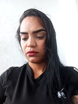 Snapshot of Sara-77 chatting on 09-18-25, 01:46 Sara-77 online show from 09-18-25, 01:46