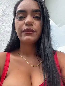 Snapshot of Sara-77 chatting on 10-12-25, 04:28 Sara-77 online show from 10-12-25, 04:28