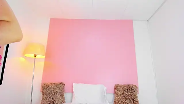 Snapshot of andyylove_jk chatting on 01-19-26, 02:32 andyylove jk online show from 01-19-26, 02:32