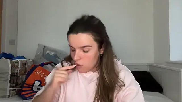 maisiesmithx online show from 04-09-26, 07:08