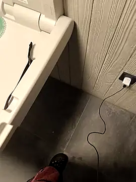 DrownMentallyyy online show from 01-08-25, 02:46