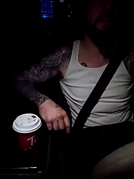 Beardedtattood online show from 02-04-25, 03:22