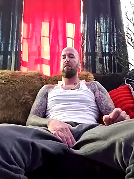 Beardedtattood online show from 03-21-25, 02:40