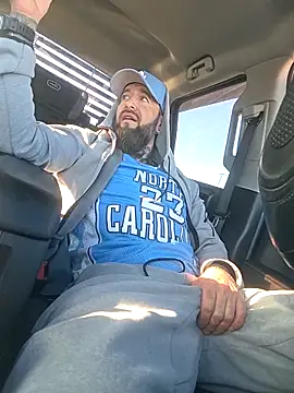 Beardedtattood online show from 03-27-26, 01:22