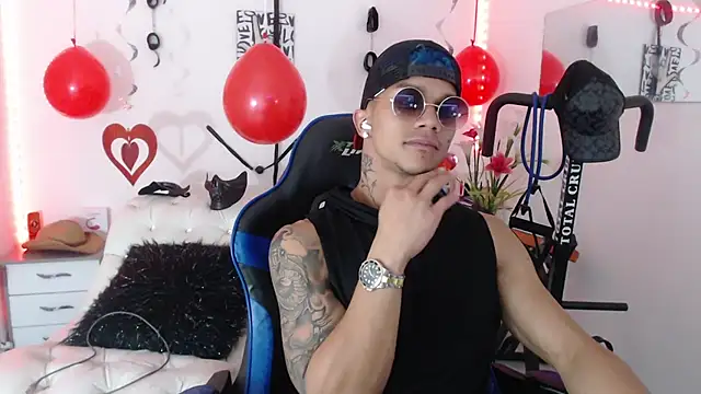 Leonard Price online show from 02-15-25, 05:41