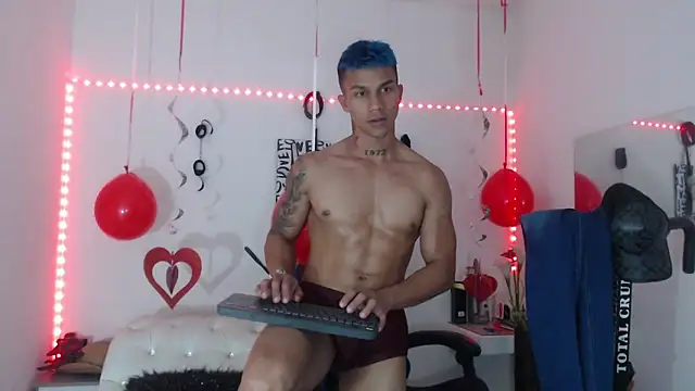 Leonard Price online show from 02-17-25, 01:15