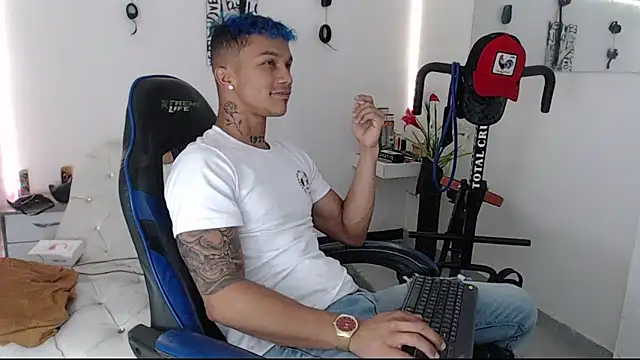 Leonard Price online show from 03-11-25, 01:56