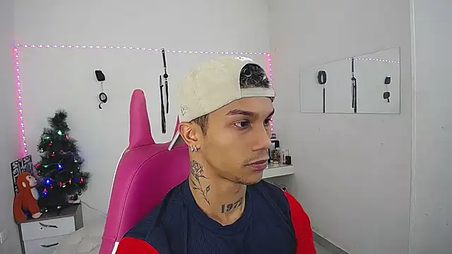 Leonard Price online show from 12-01-25, 12:32