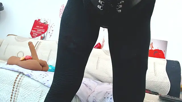 ForeverBarbie  online show from 03-23-25, 05:43