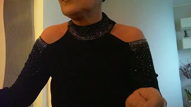 Snapshot of __Angel78__ chatting on 12-22-25, 02:03 Angel78 online show from 12-22-25, 02:03