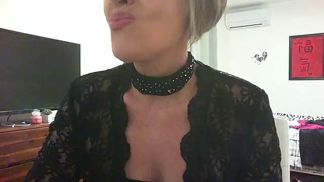 Snapshot of __Angel78__ chatting on 02-09-26, 06:34 Angel78 online show from 02-09-26, 06:34