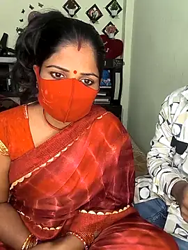 Snapshot of Indian_Lust_Couple chatting on 02-22-25, 05:46 Indian Lust Couple online show from 02-22-25, 05:46