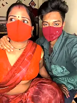 Snapshot of Indian_Lust_Couple chatting on 02-28-25, 06:09 Indian Lust Couple online show from 02-28-25, 06:09