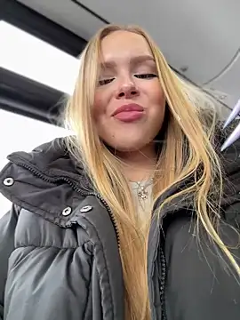 mur girl online show from 02-08-25, 09:35