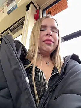 mur girl online show from 03-01-25, 12:34