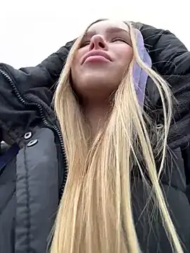 mur girl online show from 03-02-25, 11:18