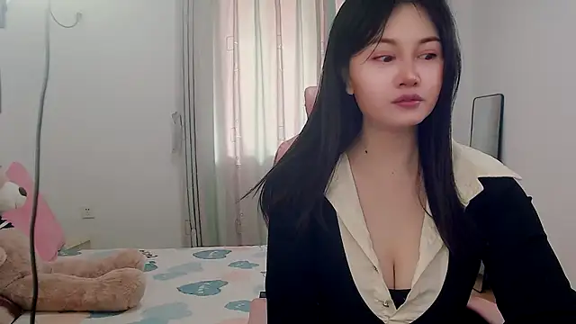 Snapshot of Little-sweet chatting on 03-06-25, 02:09 Little-sweet online show from 03-06-25, 02:09