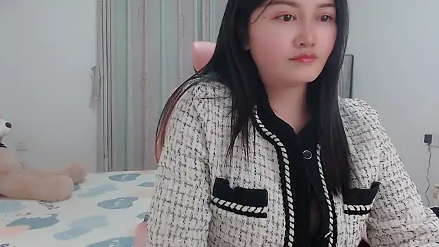 Snapshot of Little-sweet chatting on 03-16-25, 12:33 Little-sweet online show from 03-16-25, 12:33